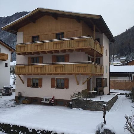 Haus-Nummer 355 Bei Renate & Roland Pfunds Exterior foto