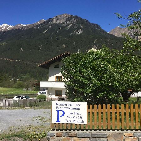 Haus-Nummer 355 Bei Renate & Roland Pfunds Exterior foto