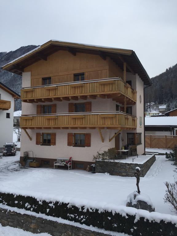 Haus-Nummer 355 Bei Renate & Roland Pfunds Exterior foto